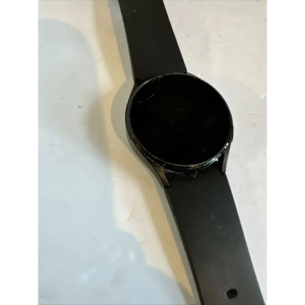 Samsung Galaxy Watch4‎ SM-R860 Graphite 40mm Case Wi-Fi GPS Smartwatch READ